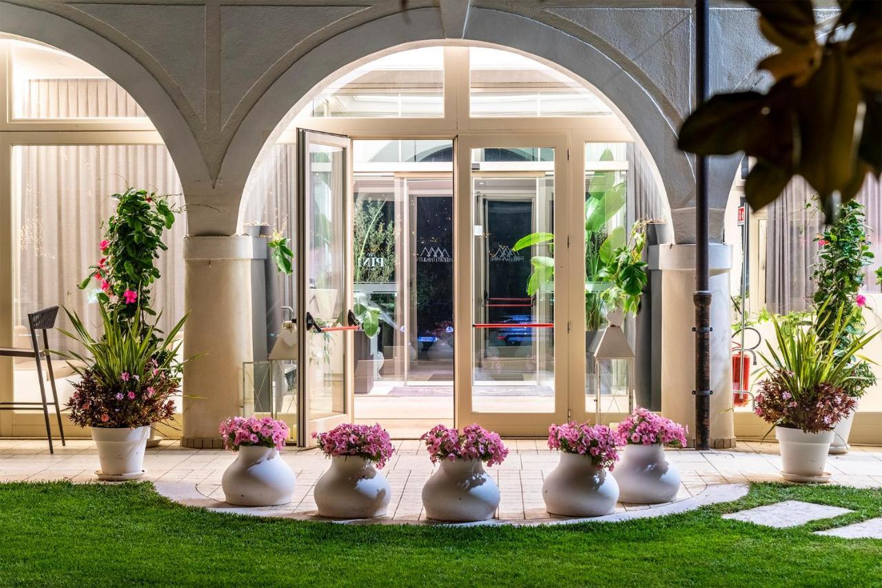 Hotel Villa I Pini Malo  Exterior photo